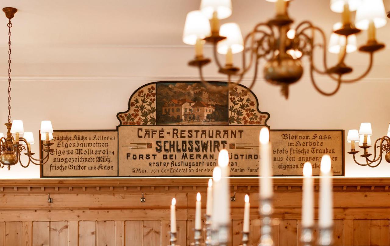 Schlosswirt Forst ラグンド エクステリア 写真